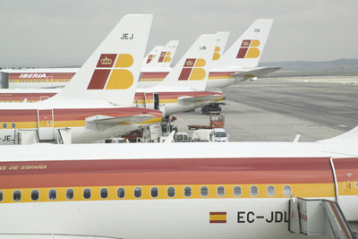 Sigue creciendo el trafico de pasajeros en el aeropuerto de Madrid